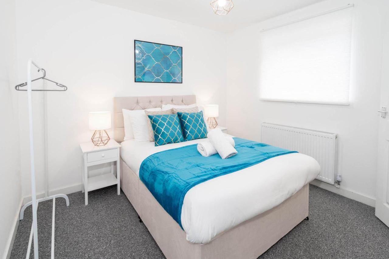 Two Bedroom Apartment - En Suites - Smart Tv'S - Wifi - Netflix - Bearwood Μπέρμιγχαμ Εξωτερικό φωτογραφία